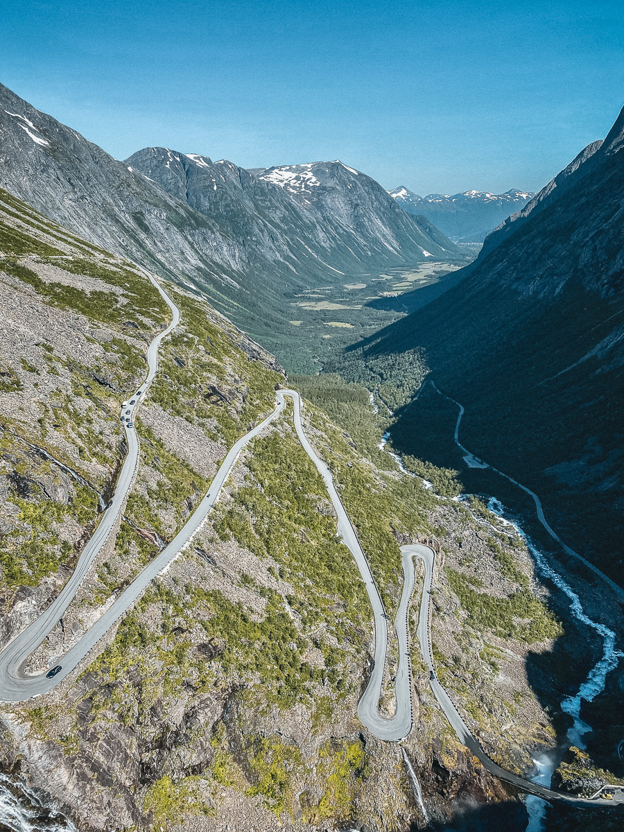 Trollstigen, the eleven hairpins